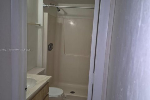 Casa en venta en Cape Coral, Florida, 3 dormitorios, 106.65 m2 № 2080248 - foto 7
