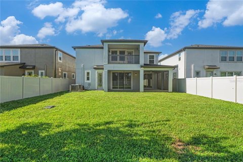 House in Tampa, Florida 5 bedrooms, 353.03 sq.m. № 2418833 - photo 7
