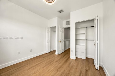 Купить таунхаус в Хомстед, Флорида 3 спальни, 123.1м2, № 1936337 - фото 28