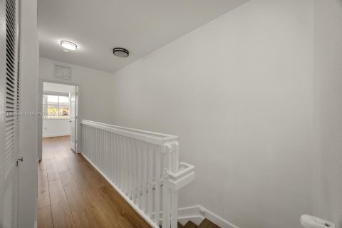 Купить таунхаус в Хомстед, Флорида 3 спальни, 123.1м2, № 1936337 - фото 25