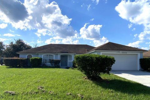 Villa ou maison à louer à Jacksonville, Floride: 4 chambres, 192.49 m2 № 820804 - photo 1