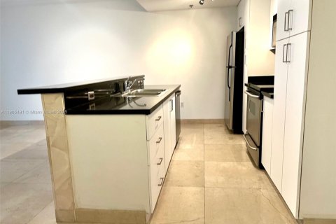 Condominio en alquiler en Miami, Florida, 1 dormitorio, 66.33 m2 № 2013513 - foto 8