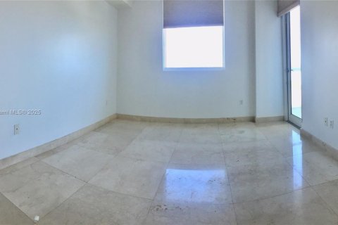 Condominio en alquiler en Miami, Florida, 1 dormitorio, 66.33 m2 № 2013513 - foto 12