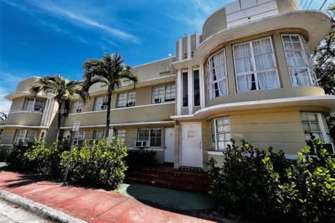 Apartamento en alquiler en Miami Beach, Florida, 46.45 m2 № 1880400 - foto 7
