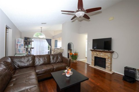Villa ou maison à vendre à Apopka, Floride: 3 chambres, 123 m2 № 2405564 - photo 7