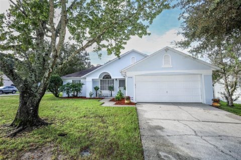 Villa ou maison à Apopka, Floride 3 chambres, 123 m2 № 2405564
