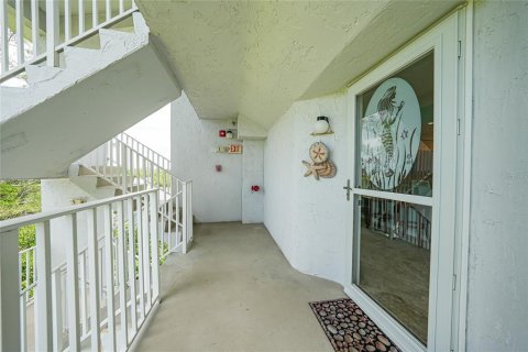 Купить кондоминиум в Энглвуд, Флорида 7 комнат, 101.54м2, № 1851216 - фото 2
