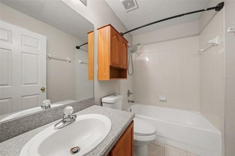 Villa ou maison à vendre à Wesley Chapel, Floride: 4 chambres, 198.44 m2 № 2230589 - photo 26
