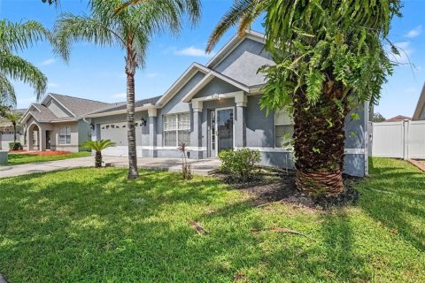 Villa ou maison à vendre à Wesley Chapel, Floride: 4 chambres, 198.44 m2 № 2230589 - photo 4