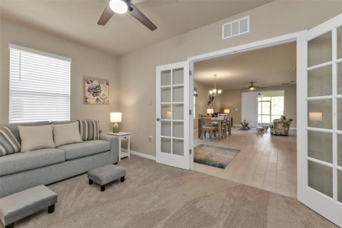 House in Port Charlotte, Florida 2 bedrooms, 140.84 sq.m. № 1876742 - photo 9