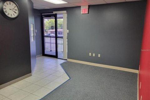 Propiedad comercial en alquiler en Orlando, Florida, 1172.71 m2 № 1590153 - foto 15