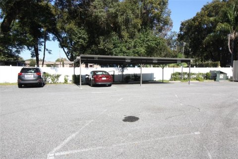 Propiedad comercial en alquiler en Orlando, Florida, 1172.71 m2 № 1590153 - foto 17