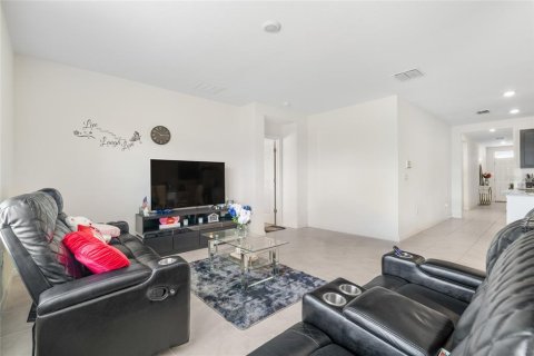 Villa ou maison à vendre à Haines City, Floride: 4 chambres, 173.45 m2 № 1853442 - photo 22
