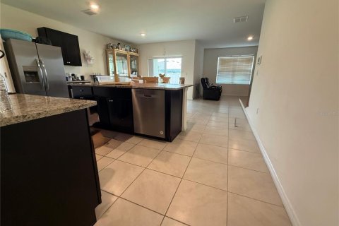 Villa ou maison à vendre à Haines City, Floride: 4 chambres, 173.45 m2 № 1853442 - photo 14