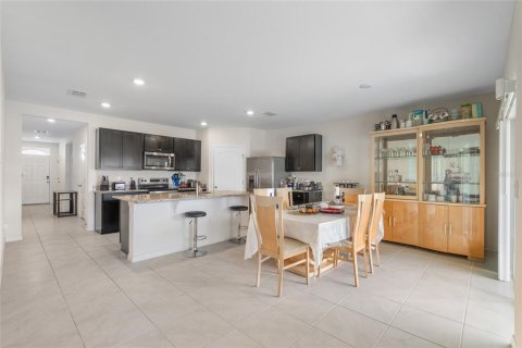 Villa ou maison à vendre à Haines City, Floride: 4 chambres, 173.45 m2 № 1853442 - photo 20