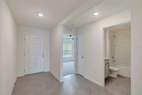 Villa ou maison à vendre à Ruskin, Floride: 3 chambres, 155.7 m2 № 2121639 - photo 4