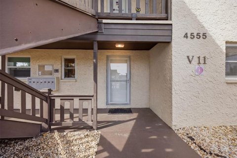 Copropriété à vendre à New Port Richey, Floride: 2 chambres, 89 m2 № 2198332 - photo 4