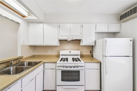 Condominio en alquiler en Clearwater, Florida, 1 dormitorio, 60.01 m2 № 1915986 - foto 13