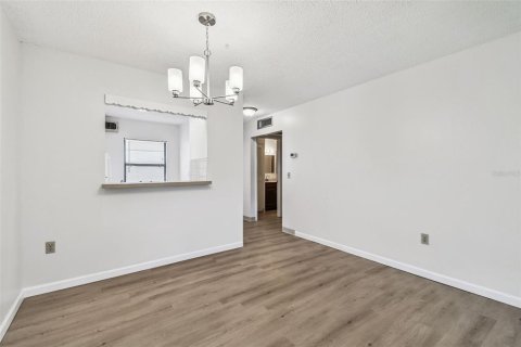 Condominio en alquiler en Clearwater, Florida, 1 dormitorio, 60.01 m2 № 1915986 - foto 16