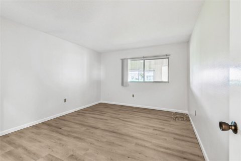 Condominio en alquiler en Clearwater, Florida, 1 dormitorio, 60.01 m2 № 1915986 - foto 22