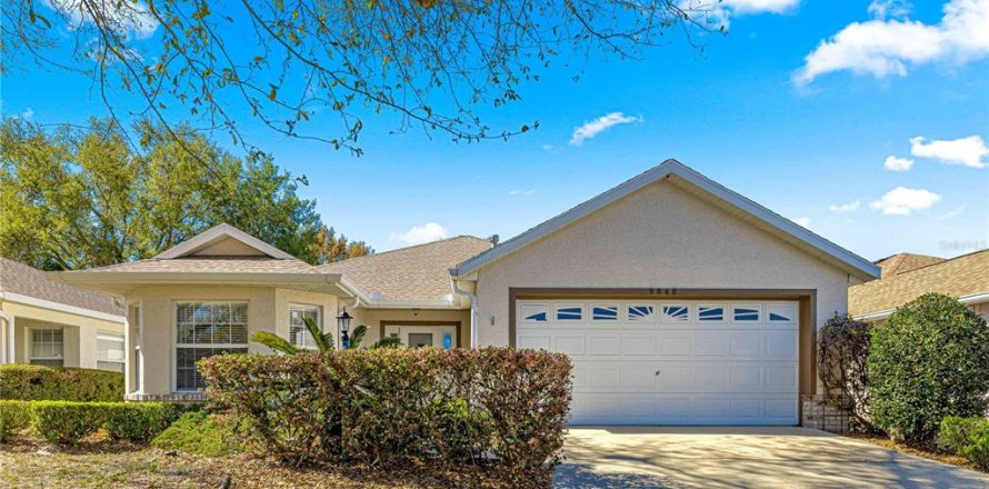 House in Ocala, Florida 2 bedrooms, 151.06 sq.m. № 1572289