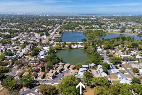 Copropriété à vendre à Clearwater, Floride: 2 chambres, 97.45 m2 № 2142066 - photo 23