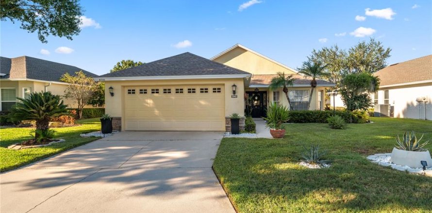 Villa ou maison à Lakeland, Floride 3 chambres, 185.9 m2 № 2421605