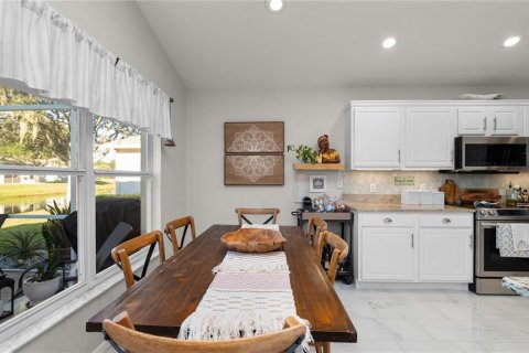 Villa ou maison à vendre à Lakeland, Floride: 3 chambres, 185.9 m2 № 2421605 - photo 13