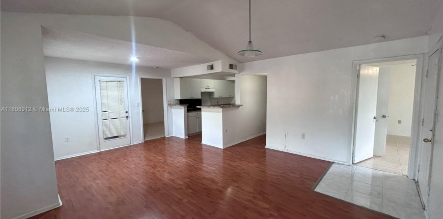 Appartement à Miami, Floride 2 chambres, 90.95 m2 № 1739551