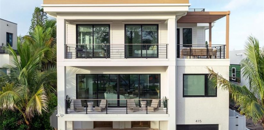 Villa ou maison à Anna Maria, Floride 4 chambres, 242.75 m2 № 1525292