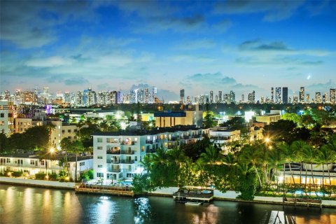 Купить кондоминиум в Майами-Бич, Флорида 2 спальни, 93.37м2, № 2042459 - фото 29