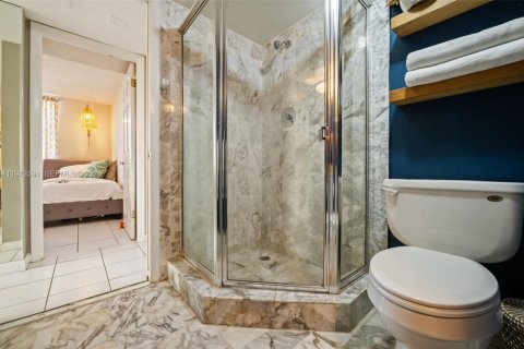 Купить кондоминиум в Майами-Бич, Флорида 2 спальни, 93.37м2, № 2042459 - фото 20