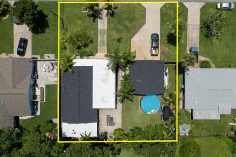 Casa en venta en New Smyrna Beach, Florida, 3 dormitorios, 200.39 m2 № 1777408 - foto 4