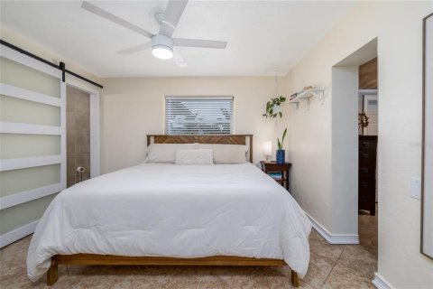 Casa en venta en New Smyrna Beach, Florida, 3 dormitorios, 200.39 m2 № 1777408 - foto 22