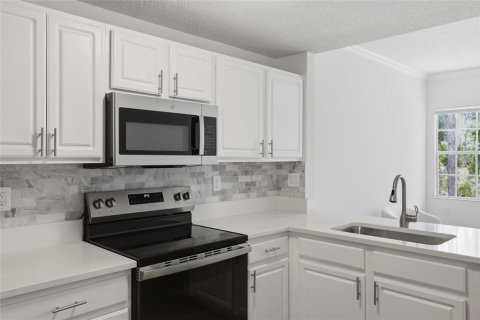 Condominio en venta en Sarasota, Florida, 1 dormitorio, 95.88 m2 № 2093489 - foto 10