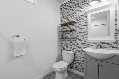 Condominio en venta en Sarasota, Florida, 1 dormitorio, 95.88 m2 № 2093489 - foto 16