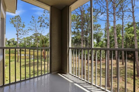 Condominio en venta en Sarasota, Florida, 1 dormitorio, 95.88 m2 № 2093489 - foto 13