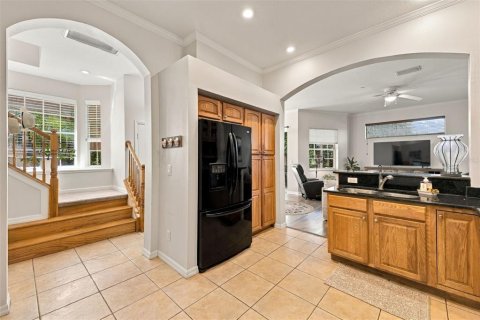 Condo in Tarpon Springs, Florida, 3 bedrooms № 2428844 - photo 16