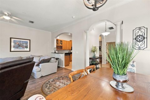 Condo in Tarpon Springs, Florida, 3 bedrooms № 2428844 - photo 7