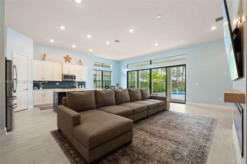 House in Parkland, Florida 3 bedrooms, 184.69 sq.m. № 2040609 - photo 8