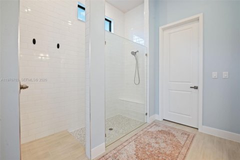 House in Parkland, Florida 3 bedrooms, 184.69 sq.m. № 2040609 - photo 17