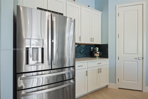 House in Parkland, Florida 3 bedrooms, 184.69 sq.m. № 2040609 - photo 12