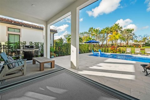 House in Parkland, Florida 3 bedrooms, 184.69 sq.m. № 2040609 - photo 23