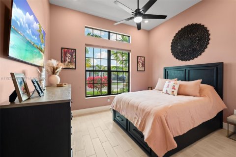 House in Parkland, Florida 3 bedrooms, 184.69 sq.m. № 2040609 - photo 18