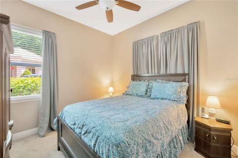 House in Valrico, Florida 4 bedrooms, 254.27 sq.m. № 1805665 - photo 20