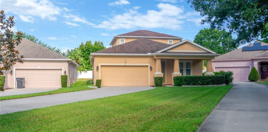 House in Valrico, Florida 4 bedrooms, 254.27 sq.m. № 1805665