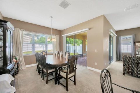 House in Valrico, Florida 4 bedrooms, 254.27 sq.m. № 1805665 - photo 17
