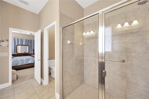 House in Valrico, Florida 4 bedrooms, 254.27 sq.m. № 1805665 - photo 10