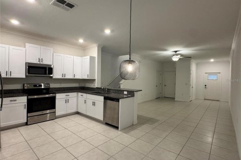 Adosado en alquiler en Zephyrhills, Florida, 3 dormitorios, 151.8 m2 № 1829374 - foto 7