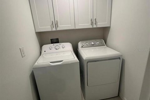 Adosado en alquiler en Zephyrhills, Florida, 3 dormitorios, 151.8 m2 № 1829374 - foto 14